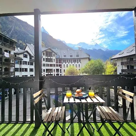 Avec Balcon Vue Montblanc Et Parking Gratuit Le Nid Daigle * Chamonix